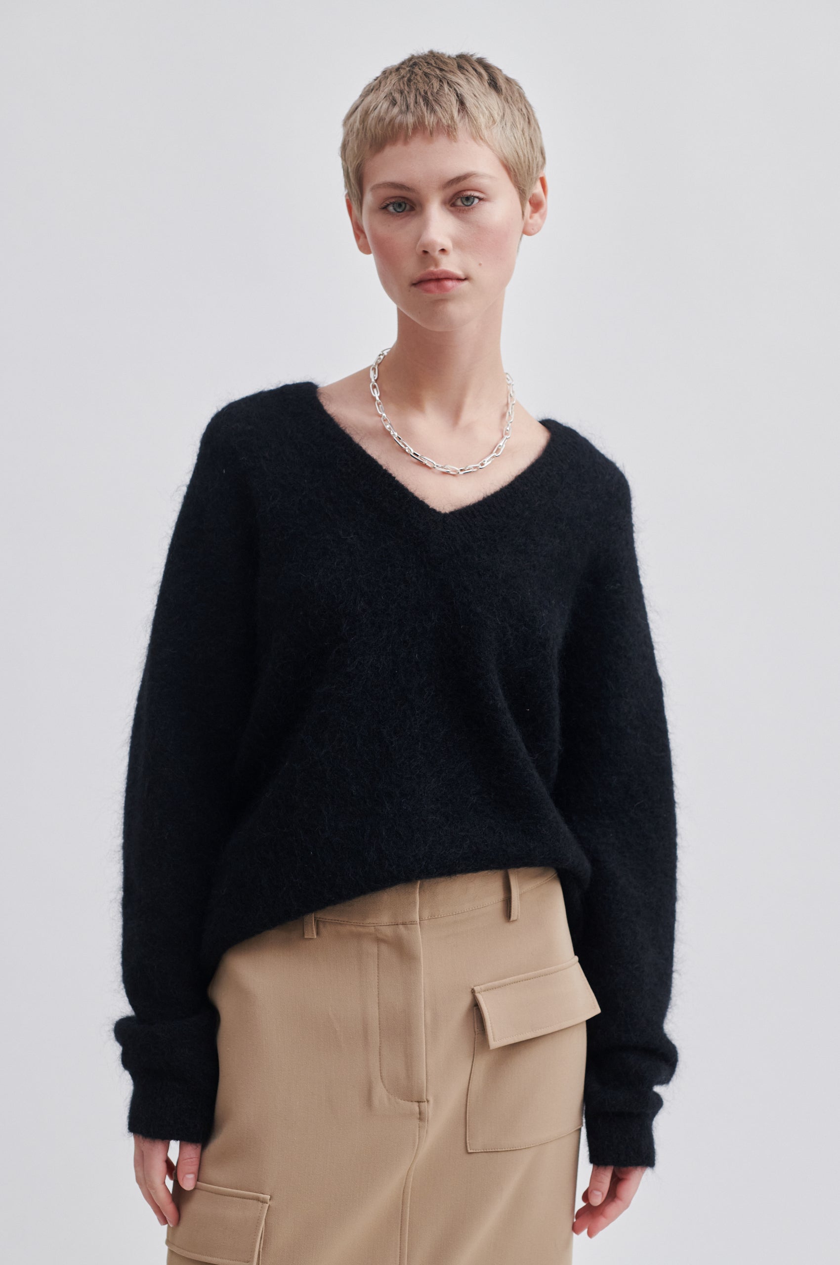 Brook Knit Oversize V-Neck – secondfemale.se