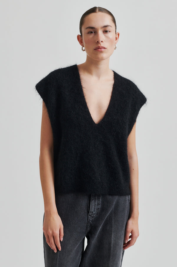 Camryn Knit Vest