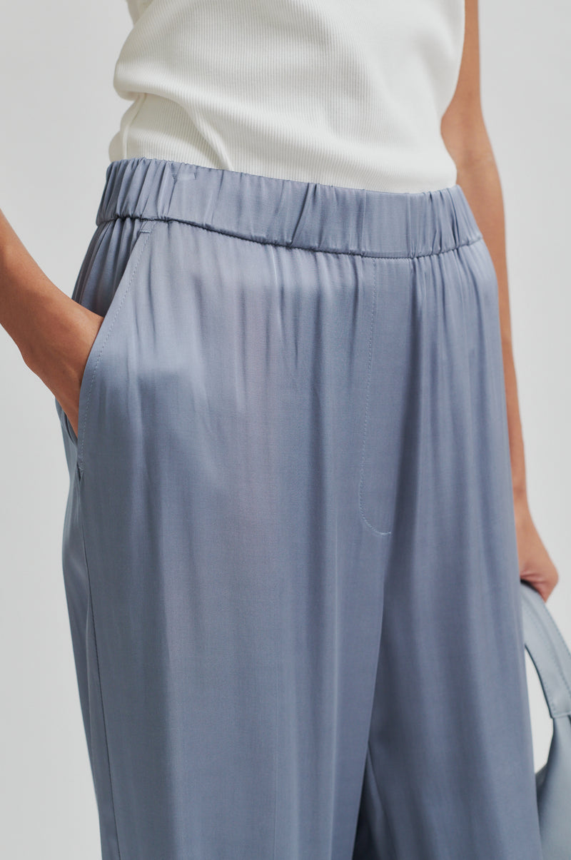 Livo Trousers