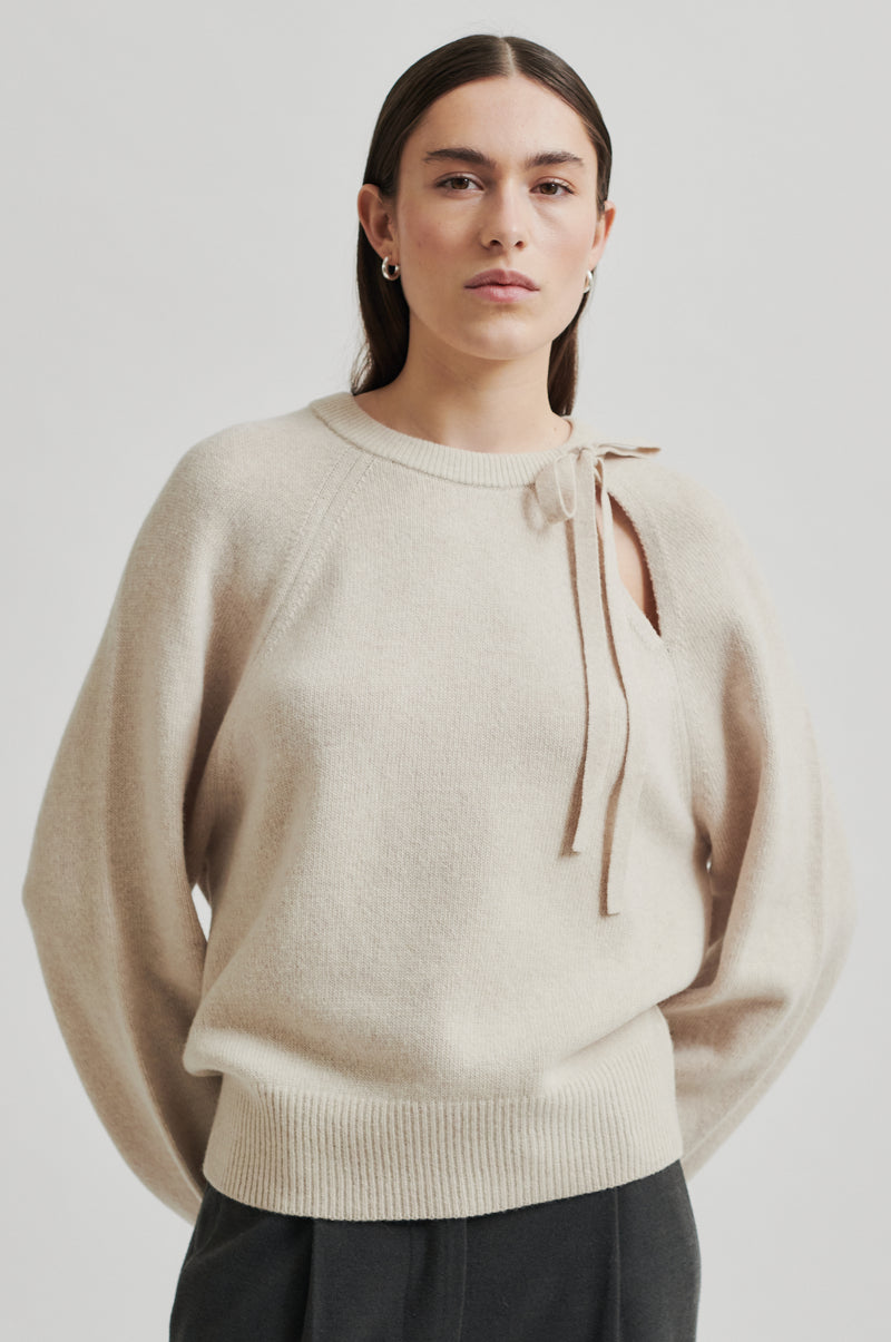 Joline Knit O-Neck