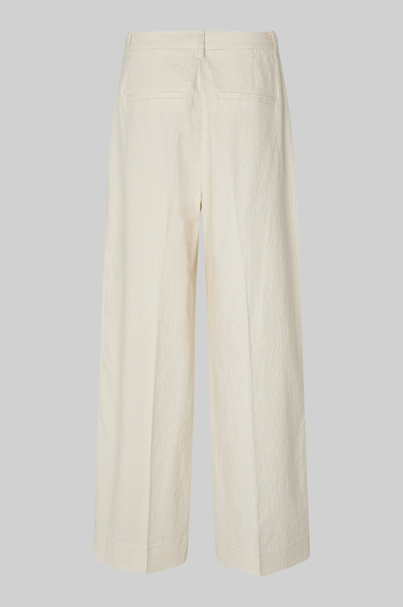 Wavy Trousers