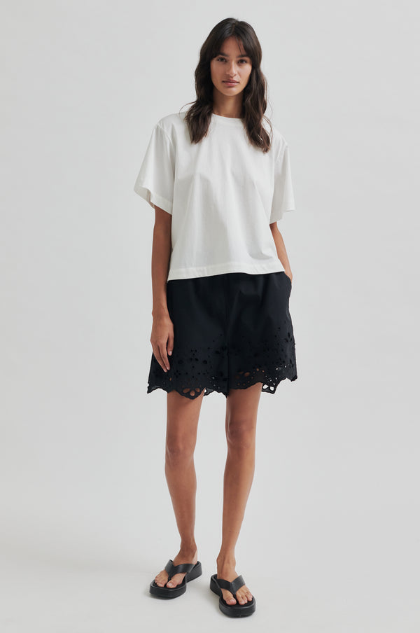 Limona Shorts