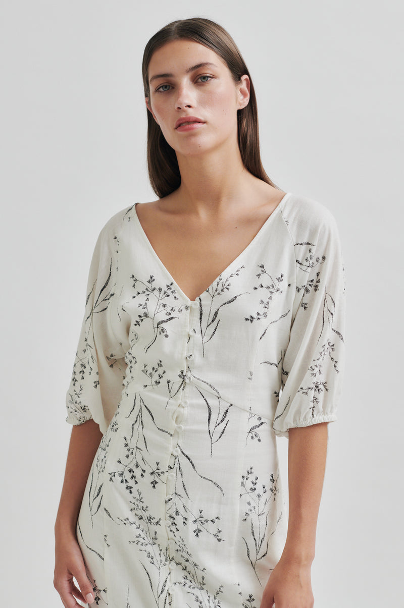 Eline Fitted Dress