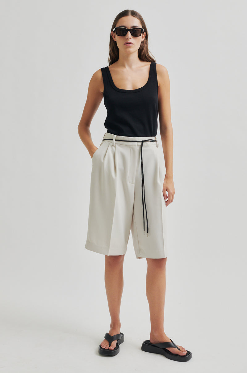 Fique String Shorts