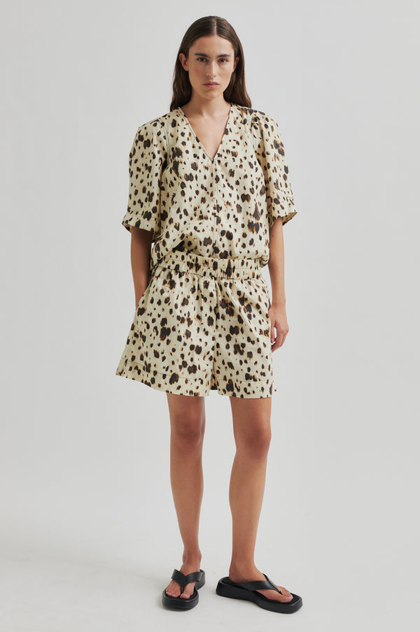 Leoni Shorts