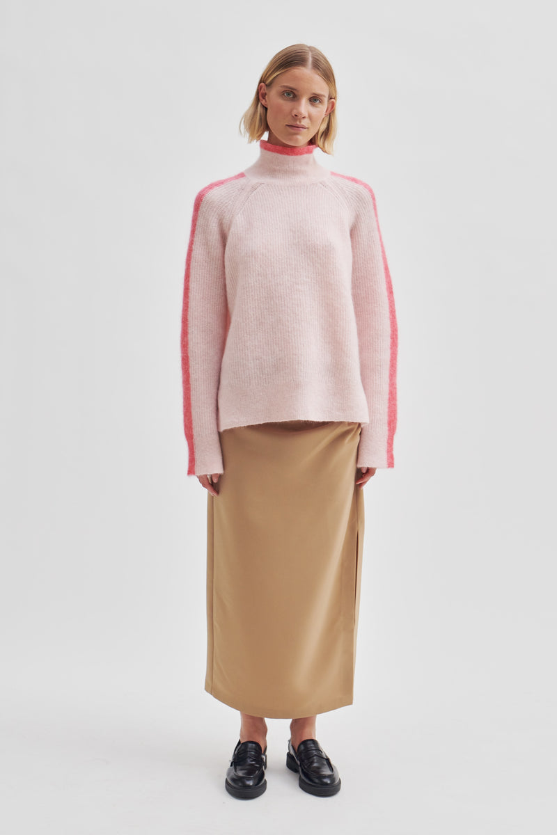 Pikali Knit T-Neck