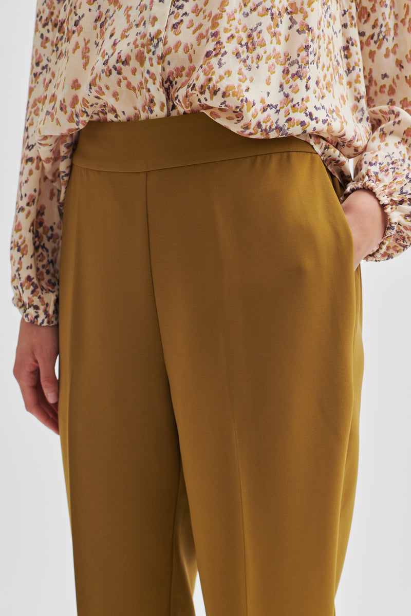 Fique Cropped Trousers